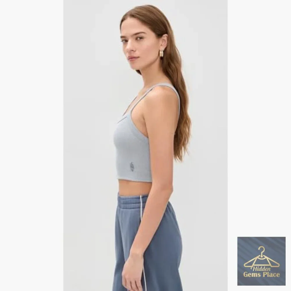 Stretchy Knit Cami Top with Square Neckline for Activewear - Picture 5 of 6